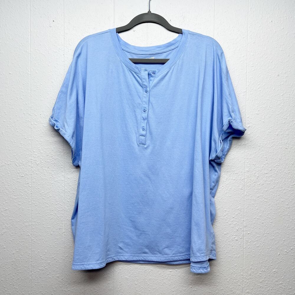 Duluth Trading Co Light Blue Short Sleeve Henley Top